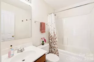 8842 Gerren Ct, Charlotte, NC 28217 - Photo 17