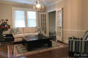 916 Bromley Rd, Charlotte, NC 28207 - Photo 19