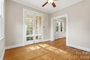 916 Bromley Rd, Charlotte, NC 28207 - Photo 13