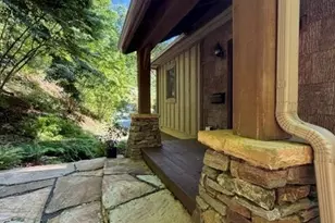 47 Falls Crossing Rd, Burnsville, NC 28714 - Photo 3