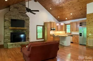 47 Falls Crossing Rd, Burnsville, NC 28714 - Photo 7