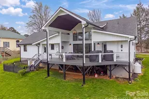 101 Mill St, Hayesville, NC 28904 - Photo 3