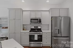 1234 Ivey Dr, Charlotte, NC 28205 - Photo 11