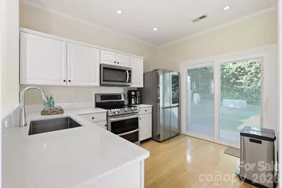 16936 Commons Creek Drive, Charlotte, NC 28277 - Photo 5
