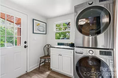 664 Lakeshore Drive, Asheville, NC 28804 - Photo 11