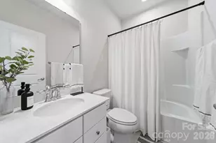 2534 Grantham Place Dr, Fort Mill, SC 29715 - Photo 15