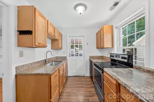 2113 Scott Ave, Charlotte, NC 28203 - Photo 15