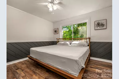 3276 Howard Gap Road, Hendersonville, NC 28792 - Photo 17