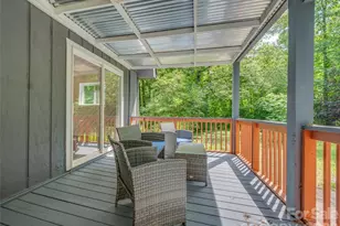 3276 Howard Gap Rd, Hendersonville, NC 28792 - Photo 11