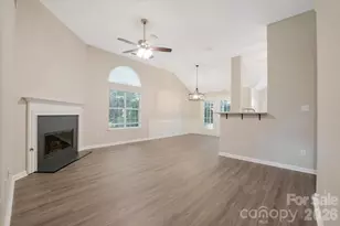 14136 Walkers Crossing Dr, Charlotte, NC 28273 - Photo 15