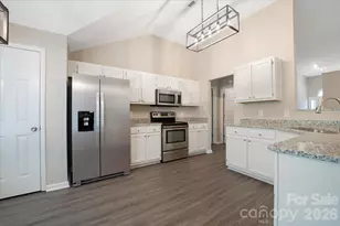 14136 Walkers Crossing Dr, Charlotte, NC 28273 - Photo 21