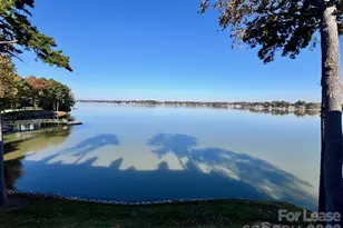 366 Northwest Dr, Davidson, NC 28036 - Photo 1
