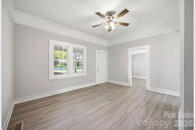 315 S Rose Avenue, Kannapolis, NC 28083 - Photo 11