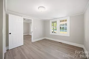 315 S Rose Ave, Kannapolis, NC 28083 - Photo 17