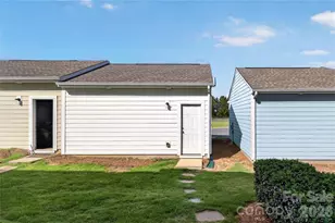 15211 Meacham Farm Dr, Huntersville, NC 28078 - Photo 23