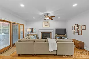 3616 Deruyter Cir, Charlotte, NC 28269 - Photo 11