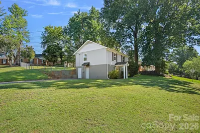 5662 Coulee Place, Charlotte, NC 28217 - Photo 15