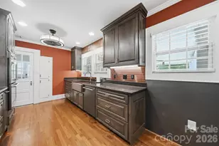 313 Italy St NE, Valdese, NC 28690 - Photo 7