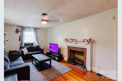 303 Myrtle Avenue, Hamlet, NC 28345 - Photo 13