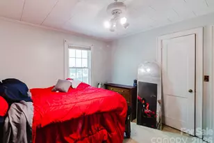 303 Myrtle Ave, Hamlet, NC 28345 - Photo 17