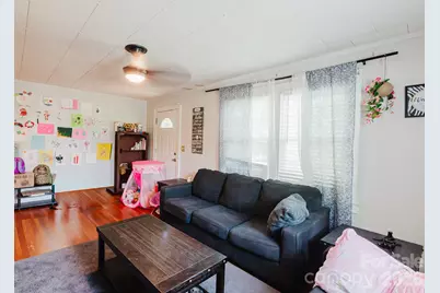 303 Myrtle Avenue, Hamlet, NC 28345 - Photo 11