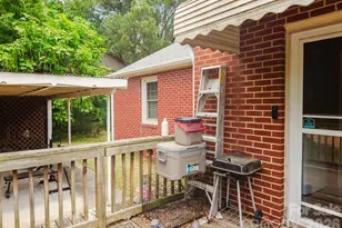 303 Myrtle Ave, Hamlet, NC 28345 - Photo 3