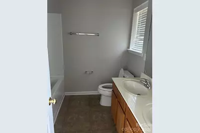 11040 Derryrush Drive, Charlotte, NC 28213 - Photo 11