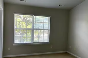 11040 Derryrush Dr, Charlotte, NC 28213 - Photo 7