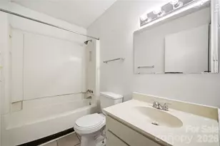 7984 Shady Oak Trail, Charlotte, NC 28210 - Photo 13