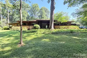 800 W 7th St, Newton, NC 28658 - Photo 1