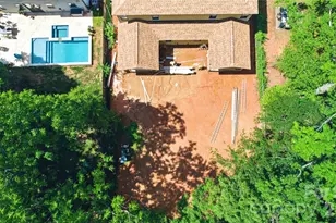 2621 Springway Dr, Charlotte, NC 28205 - Photo 13