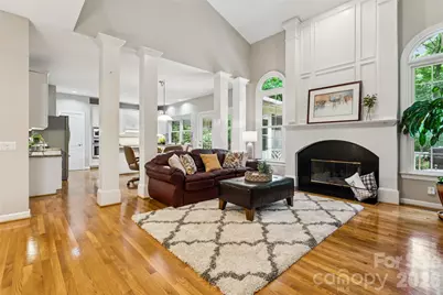 5529 Fairvista Drive, Charlotte, NC 28269 - Photo 9
