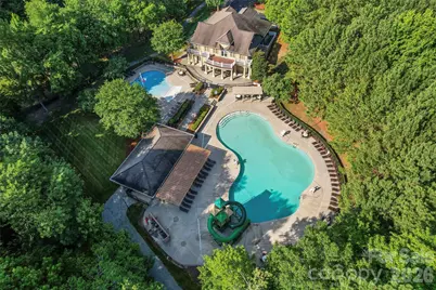 5529 Fairvista Drive, Charlotte, NC 28269 - Photo 47