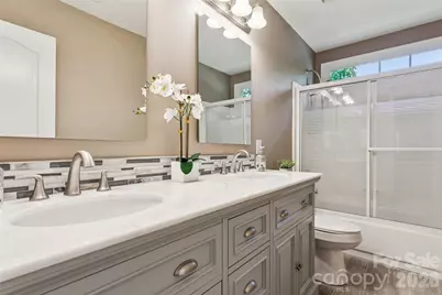 5529 Fairvista Drive, Charlotte, NC 28269 - Photo 33