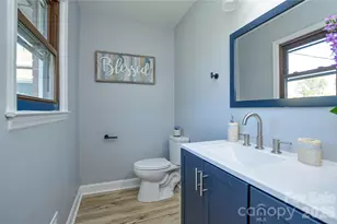 9313 Trinity Rd, Charlotte, NC 28216 - Photo 31