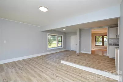 9313 Trinity Road, Charlotte, NC 28216 - Photo 17
