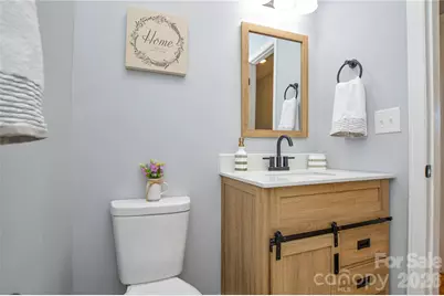 9313 Trinity Road, Charlotte, NC 28216 - Photo 27