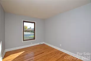 9313 Trinity Rd, Charlotte, NC 28216 - Photo 21