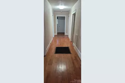 212 E Bell Street, Statesville, NC 28677 - Photo 5