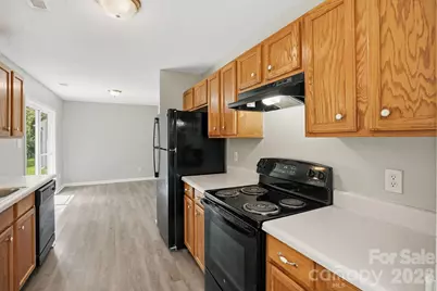 2928 Westwinds Court, Charlotte, NC 28214 - Photo 11