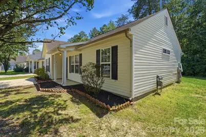 2928 Westwinds Court, Charlotte, NC 28214 - Photo 3