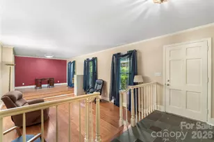 221 Kingsway Cir, Charlotte, NC 28214 - Photo 7