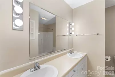 221 Kingsway Circle, Charlotte, NC 28214 - Photo 31