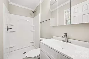 1126 Claremont Rd, Charlotte, NC 28214 - Photo 9