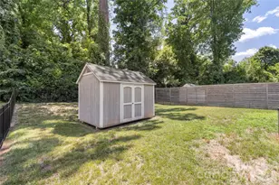 1613 Newcastle St, Charlotte, NC 28216 - Photo 35