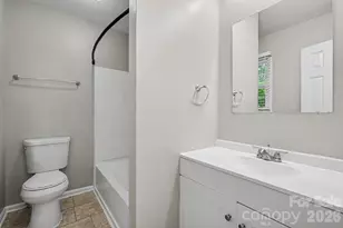 8904 Brown Oak Ct, Charlotte, NC 28227 - Photo 13