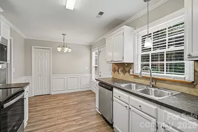 8904 Brown Oak Court, Charlotte, NC 28227 - Photo 7