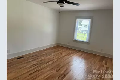 914 Linwood Road, Kings Mountain, NC 28086 - Photo 5