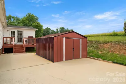 30 Countryside Drive, Hendersonville, NC 28792 - Photo 33