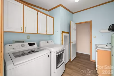 30 Countryside Drive, Hendersonville, NC 28792 - Photo 33